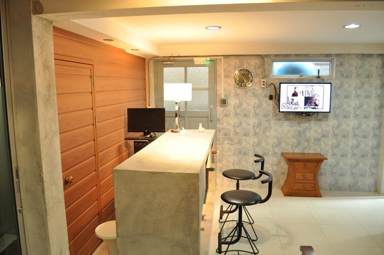 Nexchange Hostel Бангкок Екстер'єр фото