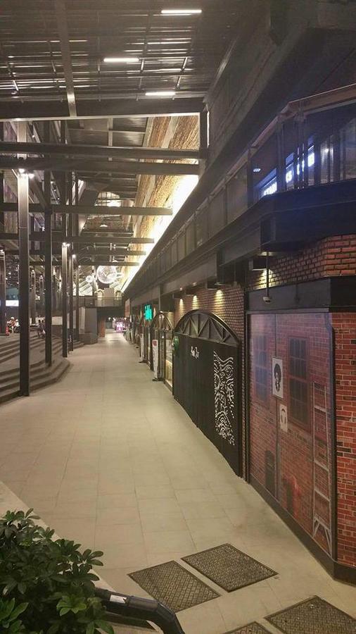 Nexchange Hostel Бангкок Екстер'єр фото
