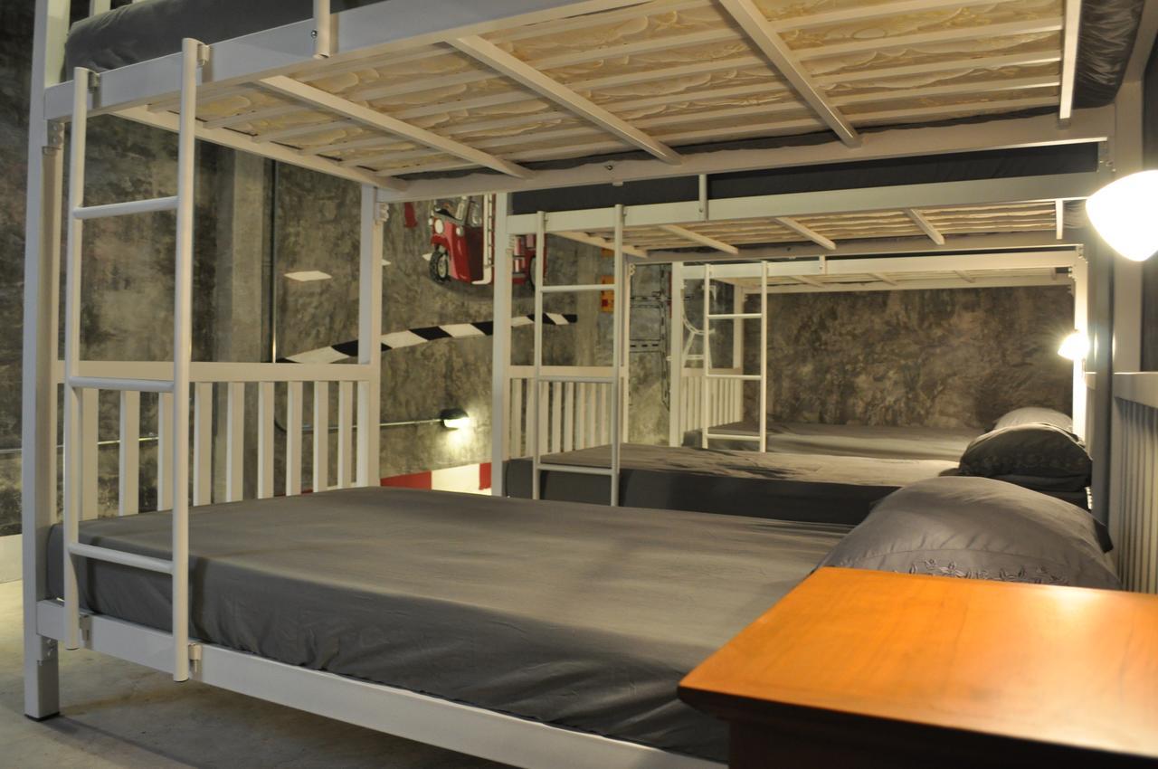 Nexchange Hostel Бангкок Екстер'єр фото