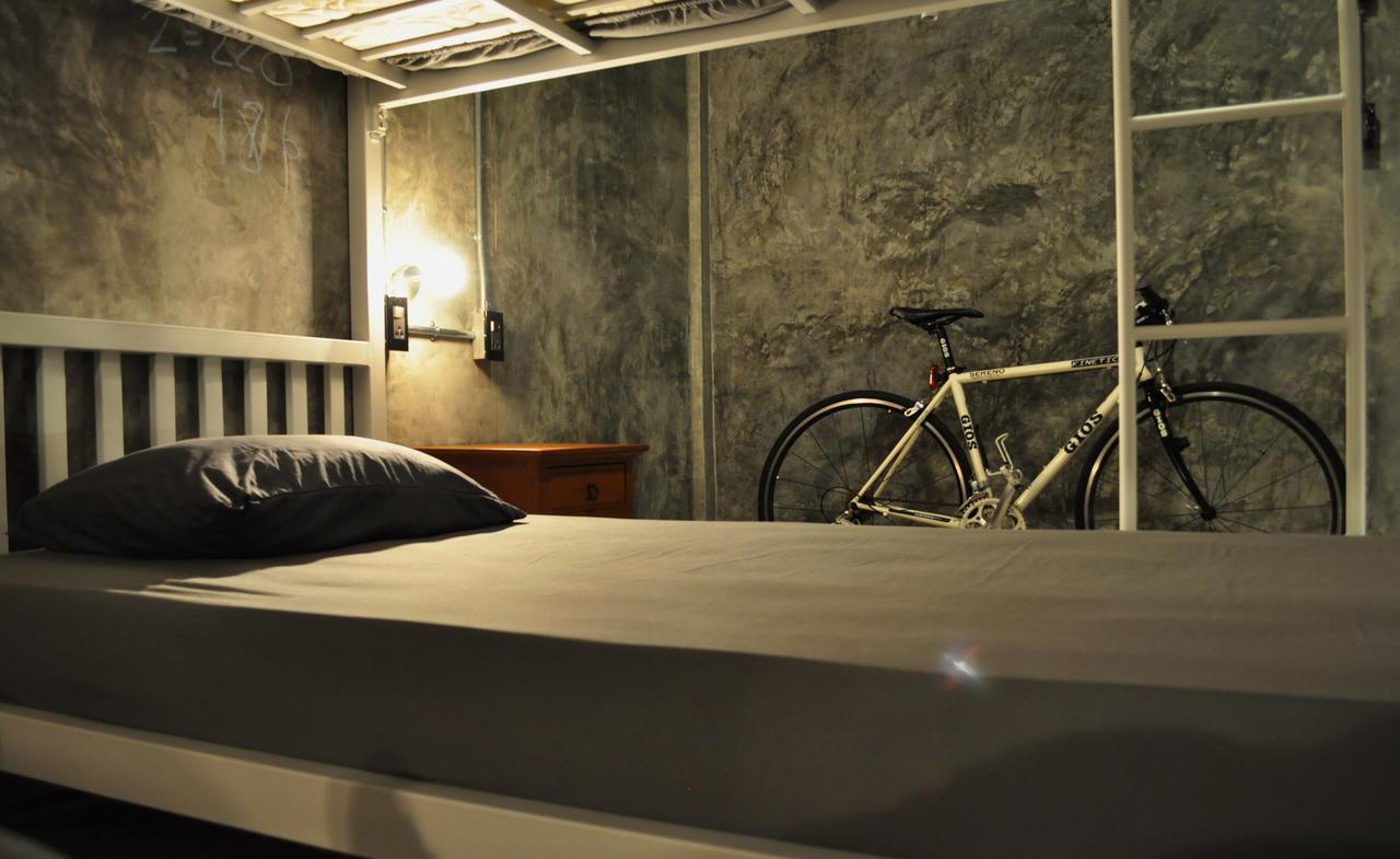 Nexchange Hostel Бангкок Екстер'єр фото