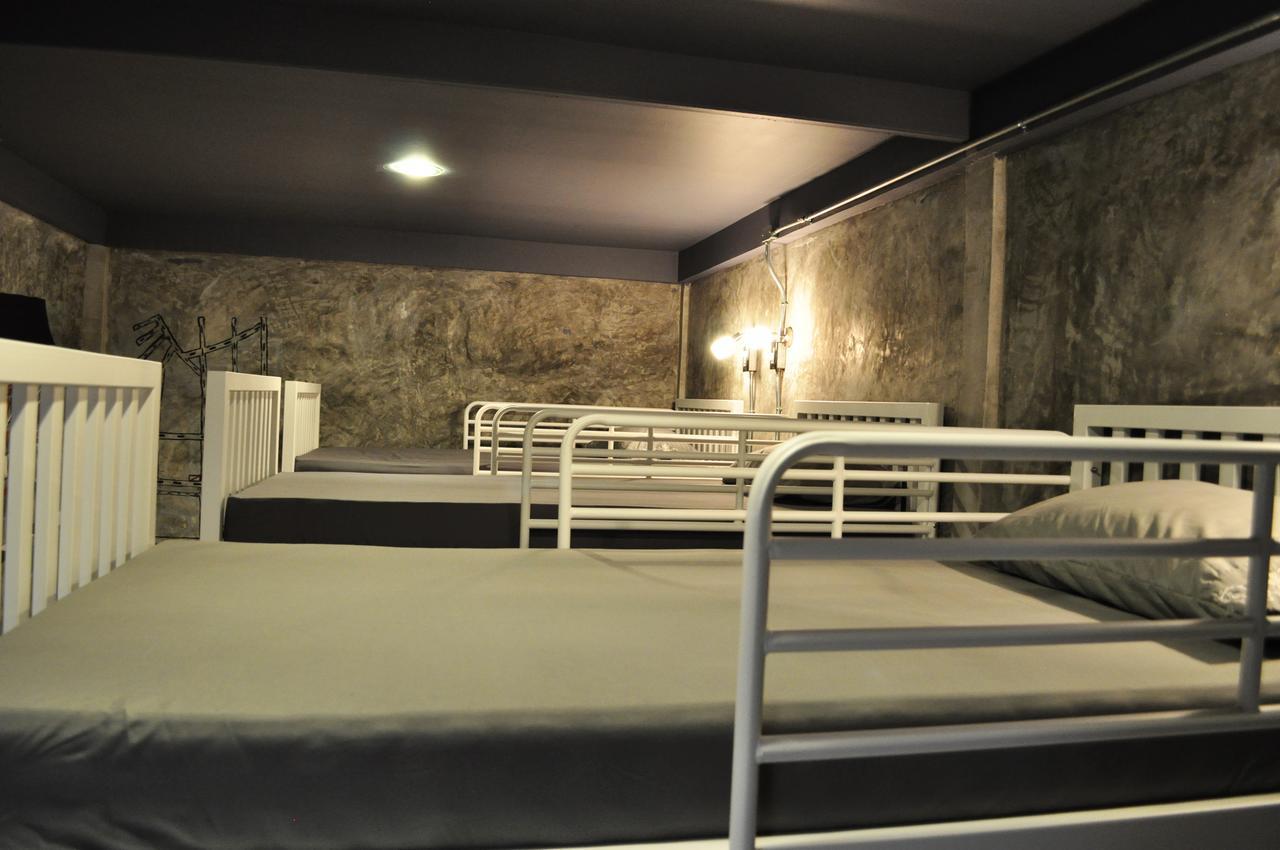 Nexchange Hostel Бангкок Екстер'єр фото