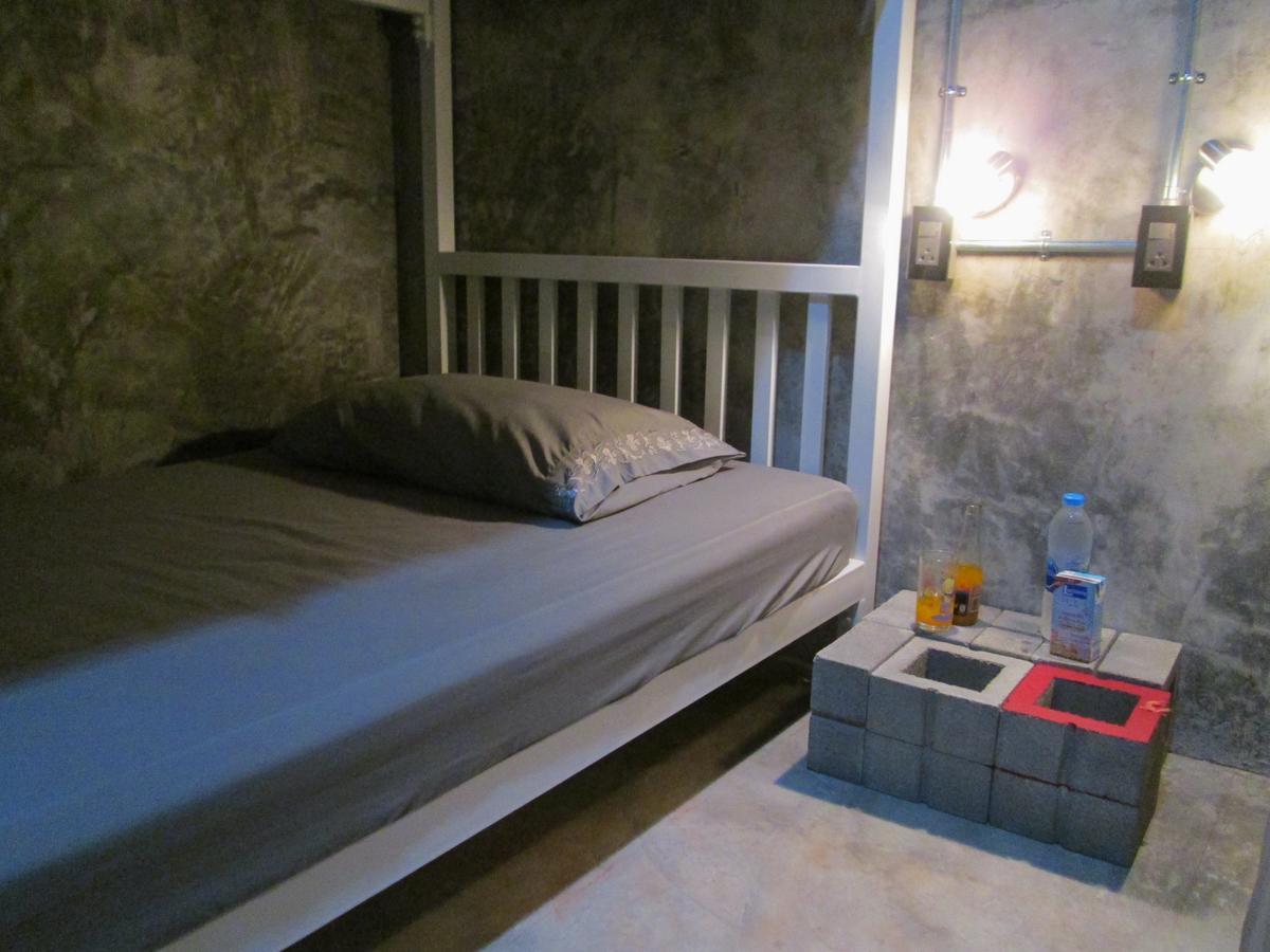 Nexchange Hostel Бангкок Екстер'єр фото